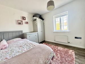 Photo 25- click for photo gallery